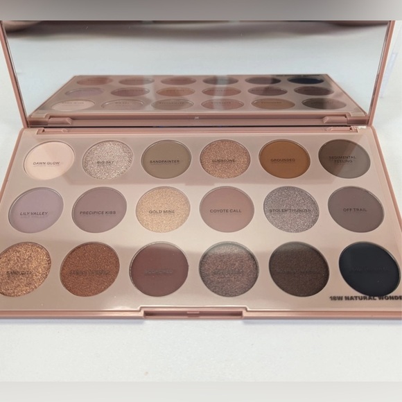 Morphe 18W Natural Wonder Artistry Palette Eye Shadow Colors - NEW - Picture 2 of 3